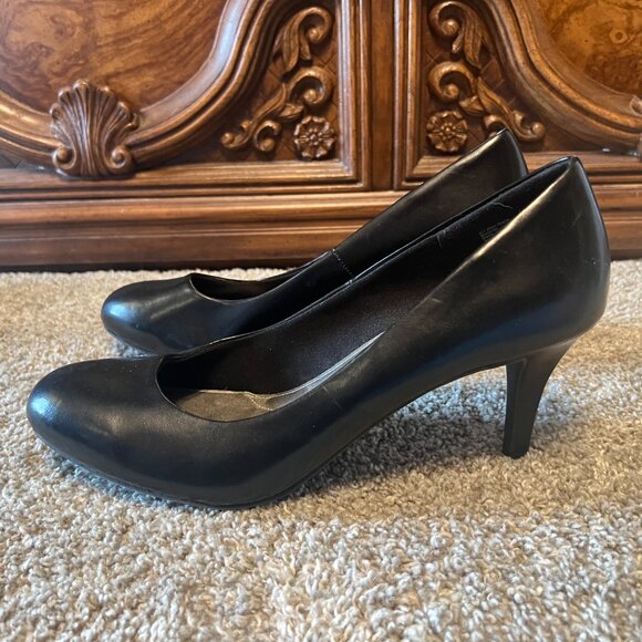 Comfort Plus by Predictions Black Heels Women's Size 12 - Picture 6 of 8